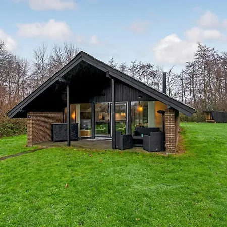 Amazing In Vggerlse With 3 Bedrooms And Wifi 別荘 Bøtø By